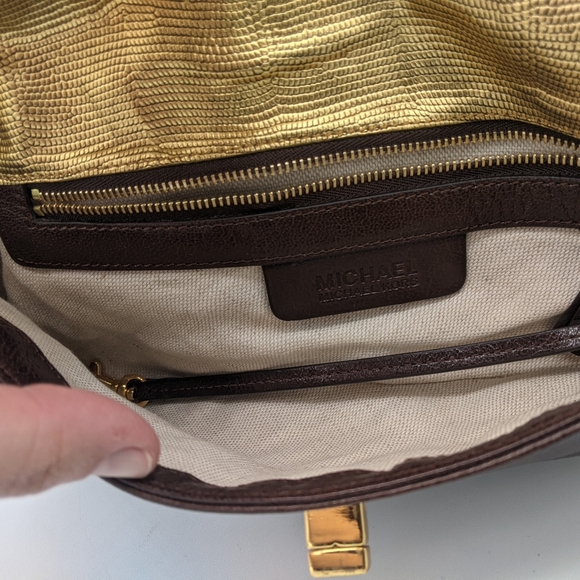 Michael Kors Vintage embossed Leather Clutch - Picture 3 of 12